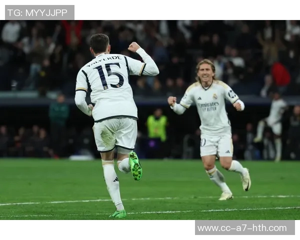 克罗斯谈点球争议称拜仁与皇马均未犯规引发热议